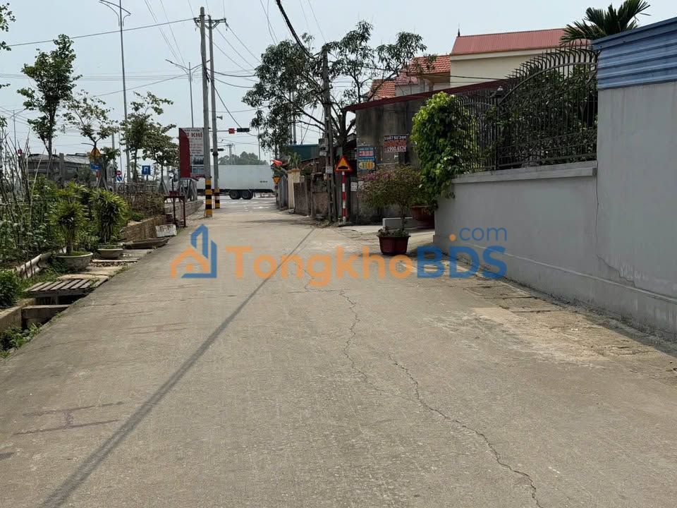 Nhà Mặt Tiền Kinh Doanh Mai Đoài, Sóc Sơn 95m² - Ô Tô Tránh, Gần Sân Bay