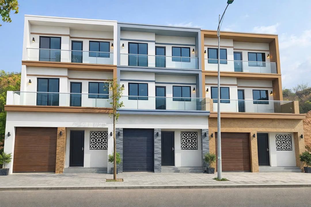 Nhà 3 Tầng Đường Thanh Niên - Lai Châu: Sổ Đỏ, Giá Tốt, Sẵn Sàng Ở Ngay!