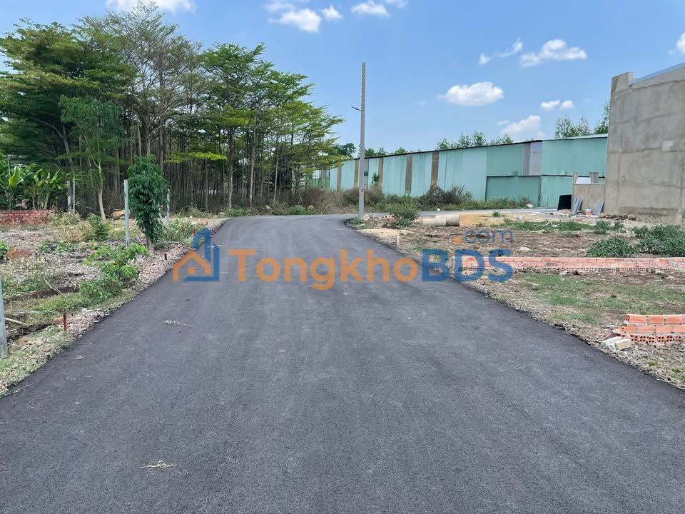 Đất Vườn Đồng Nai 3600m² Mặt Tiền Đường Nhựa - Giá Đầu Tư 1.5 Tỷ