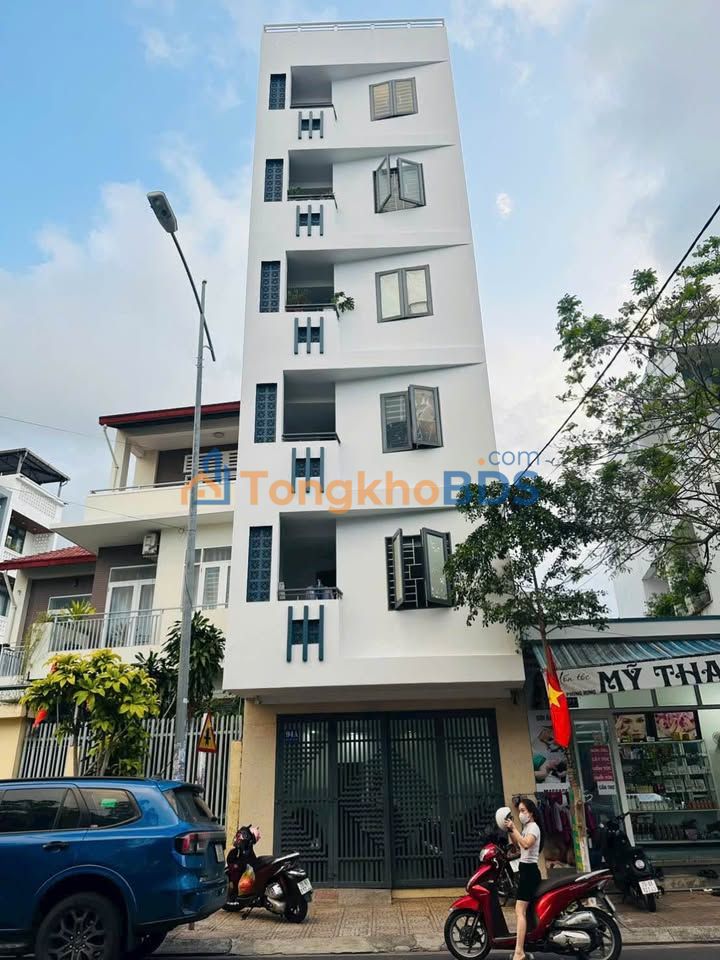 Tòa Căn Hộ Mặt Tiền Phùng Hưng, Nha Trang - 71.6m² - 12.5 Tỷ - Dòng Tiền 30-40 Triệu/Tháng