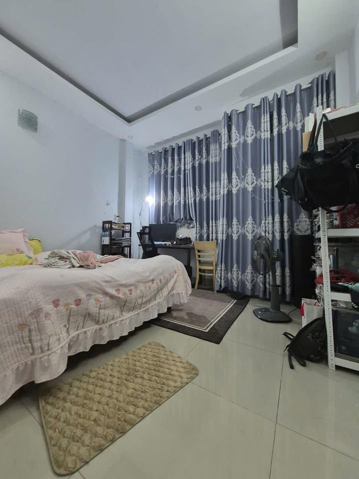 Nhà 4 tầng Nguyễn Văn Công, Phú Nhuận - 41m² Sổ hồng riêng, 6 Tỷ