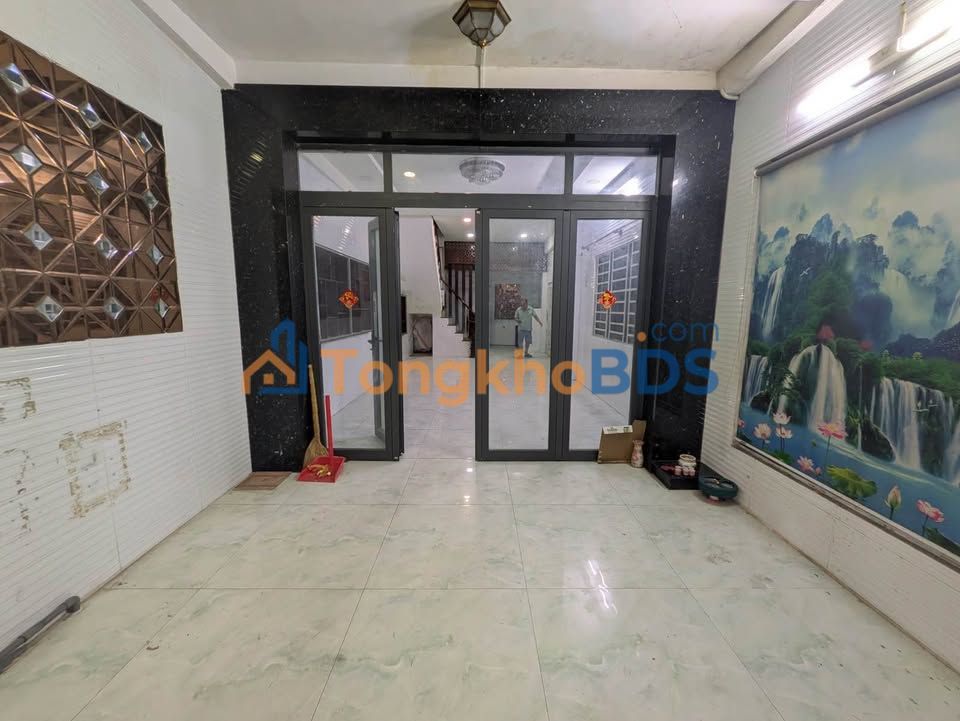 Nhà Mặt Tiền Kinh Doanh Quận 6 - 12 Tỷ, Lô Góc Đẹp