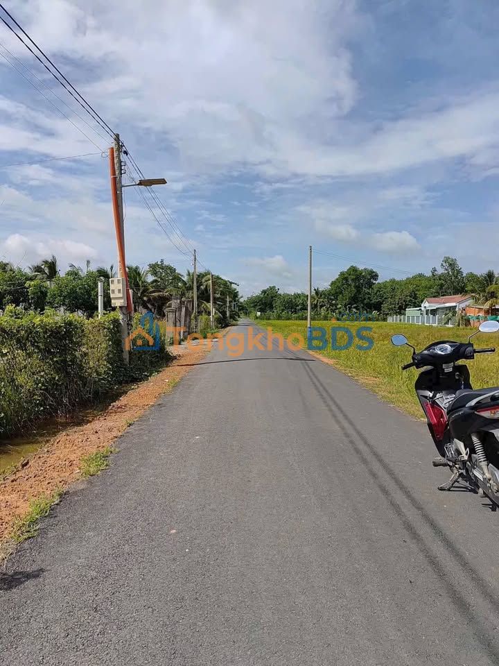 Đất thổ cư 1000m² mặt tiền đường nhựa giá chỉ 1.35 tỷ tại Tây Ninh