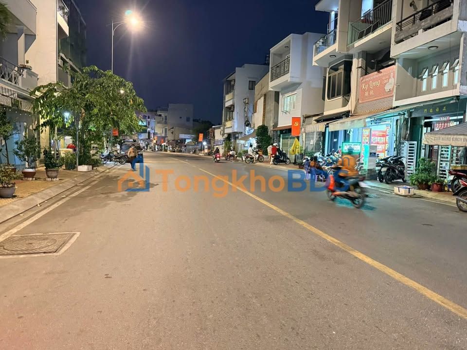 Đất Vàng Lạc Long Quân Q11 - 92m² Hẻm 10m - 10.9 Tỷ TL