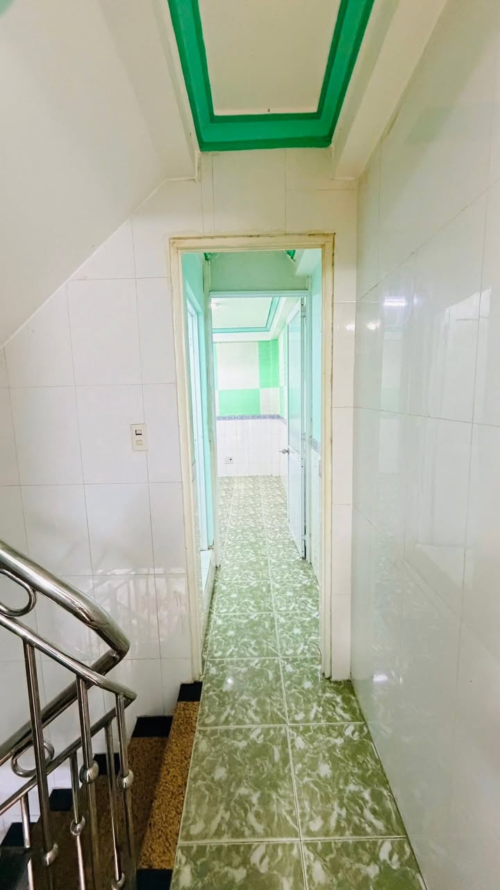 Nhà Mặt Tiền Đường Phương Sài, Nha Trang - Kinh Doanh Sầm Uất, Giá Tốt 5.5 Tỷ