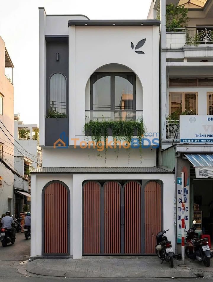 Nhà 80m² Trục Chính KDC Mặt Trời Đỏ, Cần Thơ - Giá 4.35 Tỷ