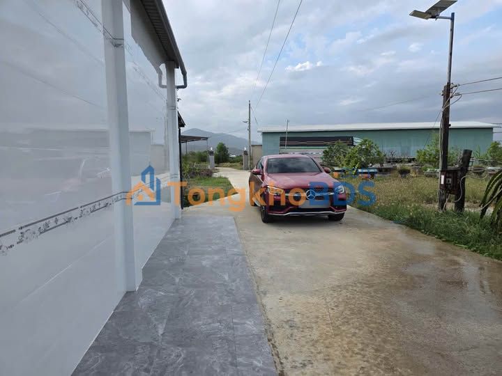 Đất Nền Hàm Liêm 2000m² - Giá Tốt 550 Triệu - Sổ Đỏ CTLN