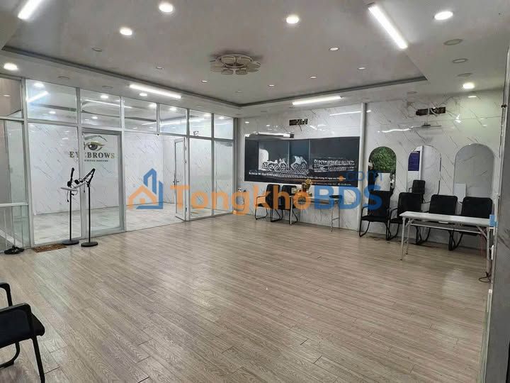 Nhà Mặt Tiền Kinh Doanh Nguyễn Lương Bằng, Huế - 115m² Giá 11.5 Tỷ