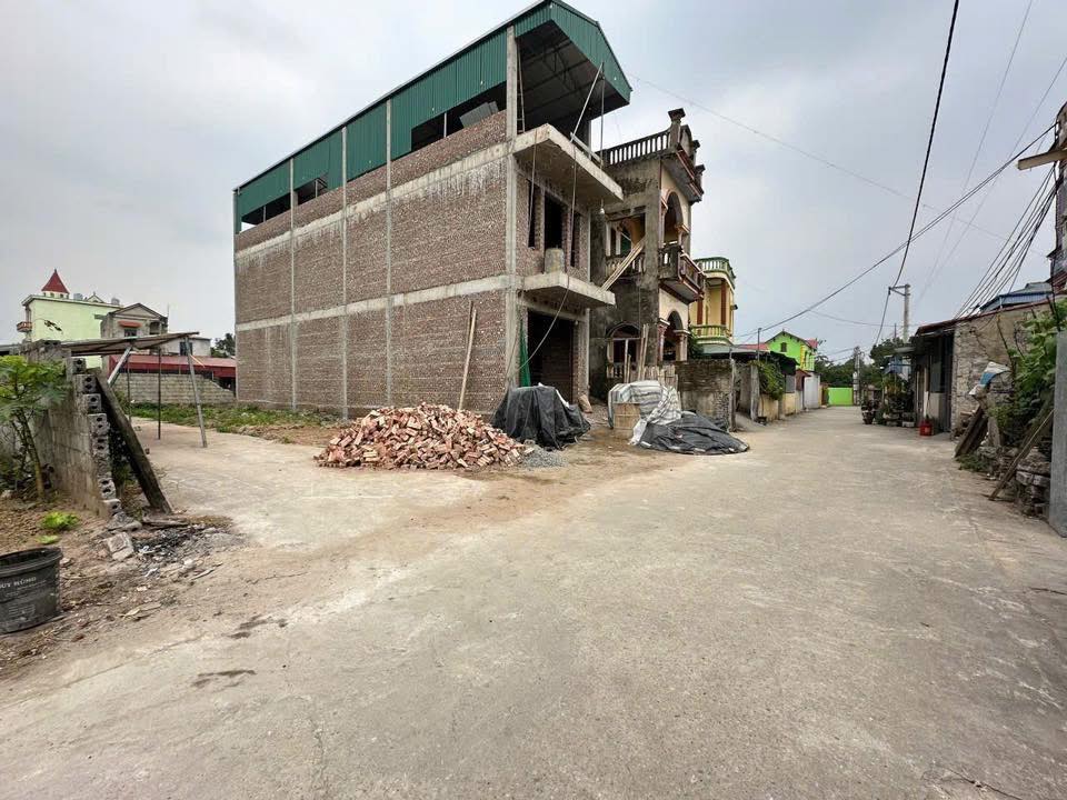 Bán đất Phường Lam Sơn, Hưng Yên 89.5m² - Sổ đỏ chính chủ, giá 3 tỷ