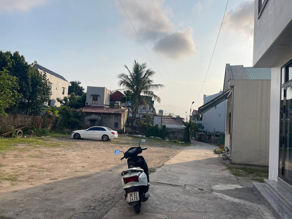 Đất Nền Vị Trí Vàng Hạ Long - 80m² Gần QL18A, Giá Tốt