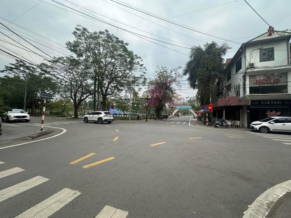 Nhà Mặt Tiền Nguyễn Văn Linh Phan Thiết 185m² - Sẵn Sàng Ở Ngay