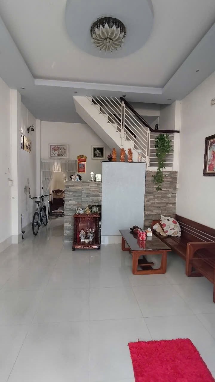 Nhà 1 Lầu Lý Bôn, Châu Đốc - DT 91m², 2PN, Chính Chủ 2 Tỷ