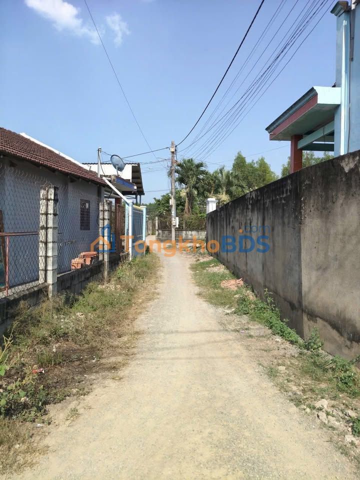 Đất Vàng 160m² Trung Tâm Tân Triều, Thanh Trì - Sổ Đỏ Vuông Vắn, Giá 1.7 Tỷ