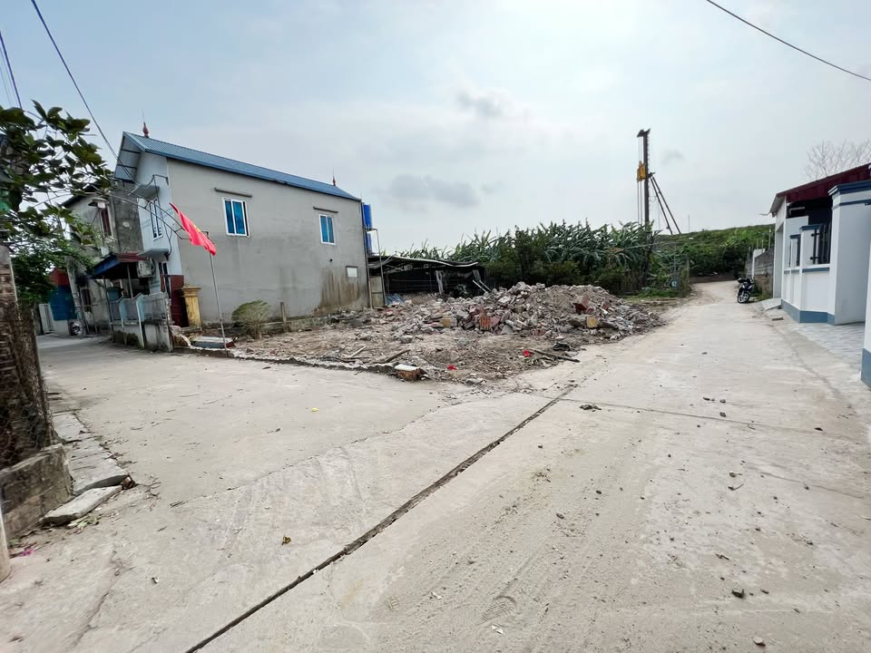 Đất Nền Mễ Sở, Văn Giang: 50m² Full Thổ Cư, Sổ Đỏ Sẵn Sàng - Giá Đầu Tư 2.1 Tỷ