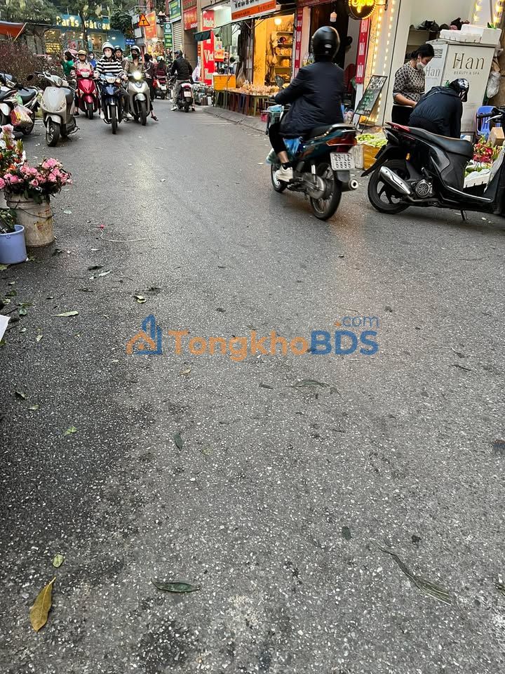 Nhà 31m² 5 Tầng Đức Giang, Long Biên - Sổ Hồng, Về Ở Ngay