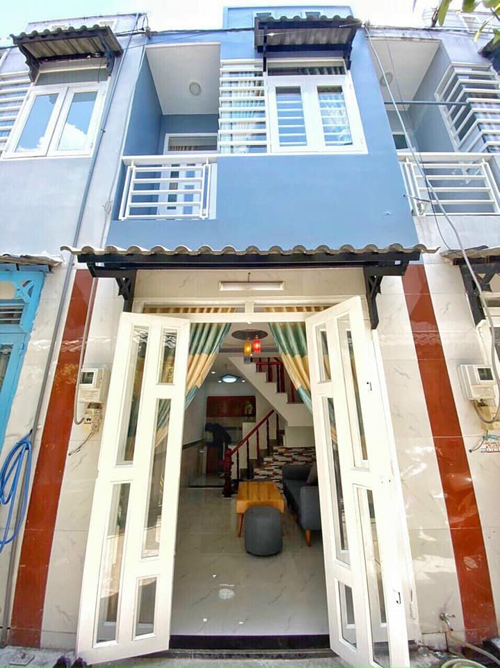 Nhà 2 Lầu 2PN Q12 - 1.05 Tỷ, Chính Chủ, Sổ Hồng Riêng