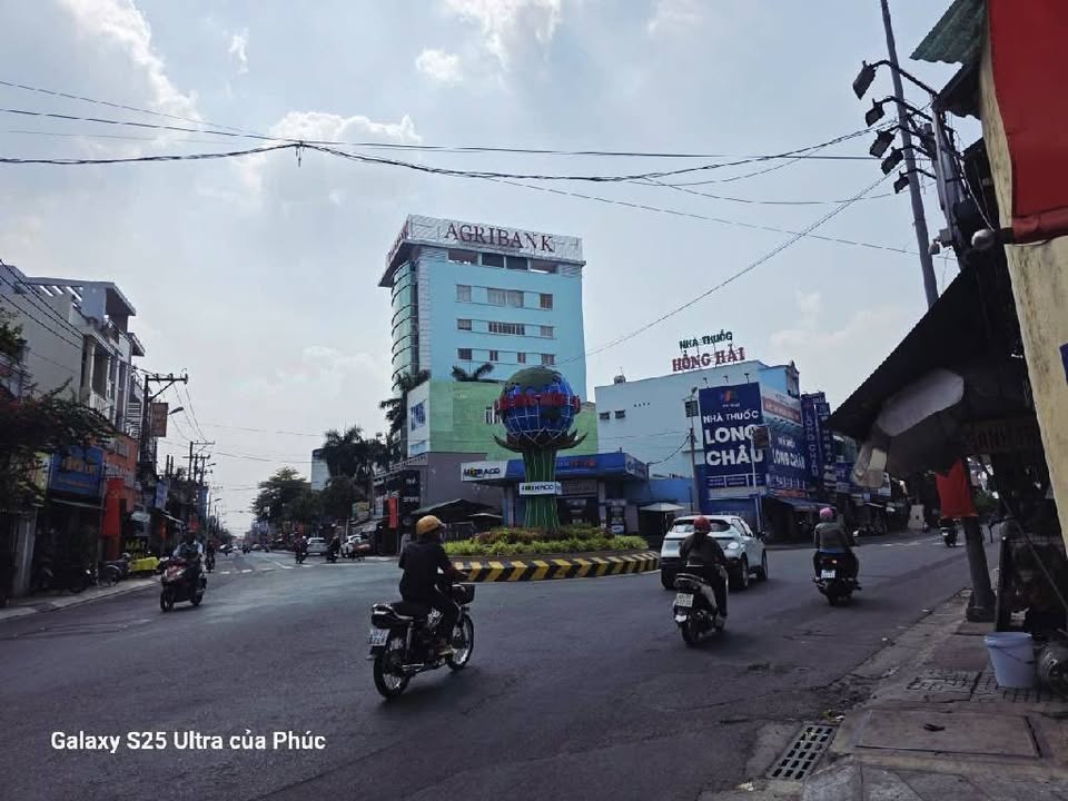 Nhà 2 Mặt Tiền Đắc Địa Hóc Môn 117m² - Kinh Doanh Đỉnh Cao