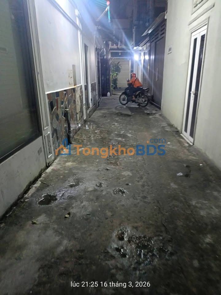 Nhà Hẻm Xe Hơi Nguyễn Trọng Tuyển, Tân Bình - Ngang 7.7m, 92m², 8.5 Tỷ