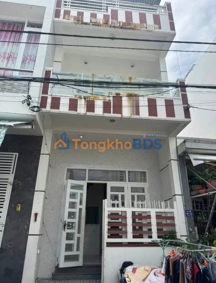 Nhà 2 Tầng 1 Tum 46m² Đường Rộng 10m, Gần Biển Nam Nha Trang - 4.2 Tỷ