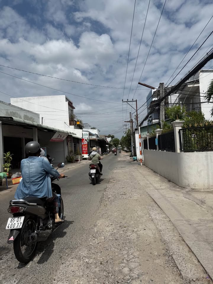 Nhà Mặt Tiền Trần Quang Diệu, Bình Thủy, Cần Thơ - 114m² Kinh Doanh Đa Ngành