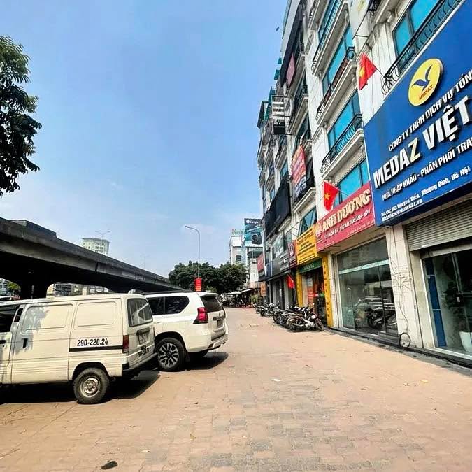Cho thuê Tòa nhà Văn phòng mặt phố Thanh Xuân - 92m², 8 tầng, KD đa ngành