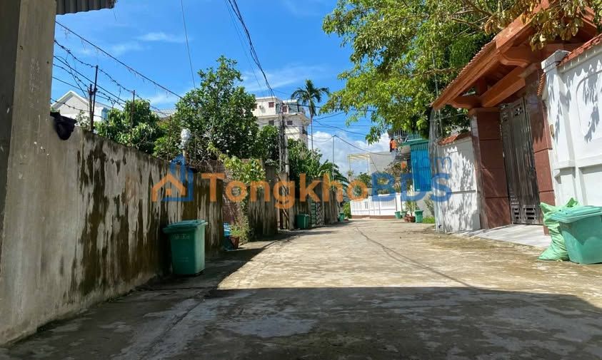 Nhà riêng Quảng Hưng Thanh Hóa 200m² 2.8 tỷ - Ô tô vào tận nhà