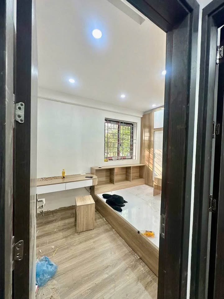 Bán Căn Góc Chung Cư HH Linh Đàm 68m² - 3PN Đủ Đồ - Giá 5.5 Tỷ