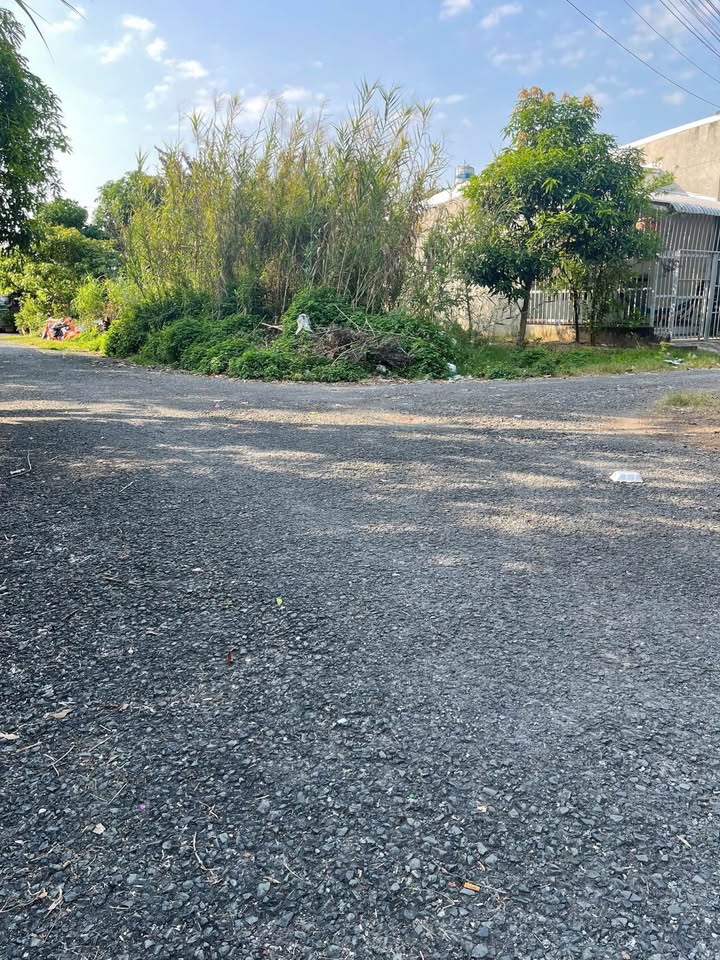 Bán Đất Nền KDC 3 Khuỳnh, Long Xuyên 90m² Giá Tốt Dưới 8 Tỷ