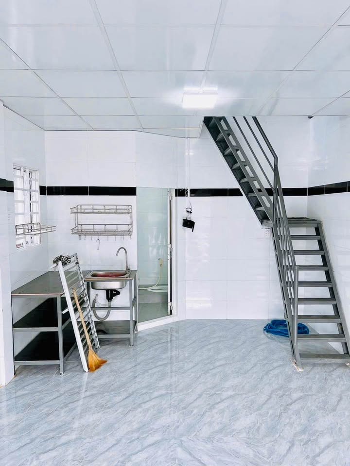 Nhà Mặt Tiền Trần Hưng Đạo, Long Xuyên 89.91m² - Kinh Doanh Đa Ngành