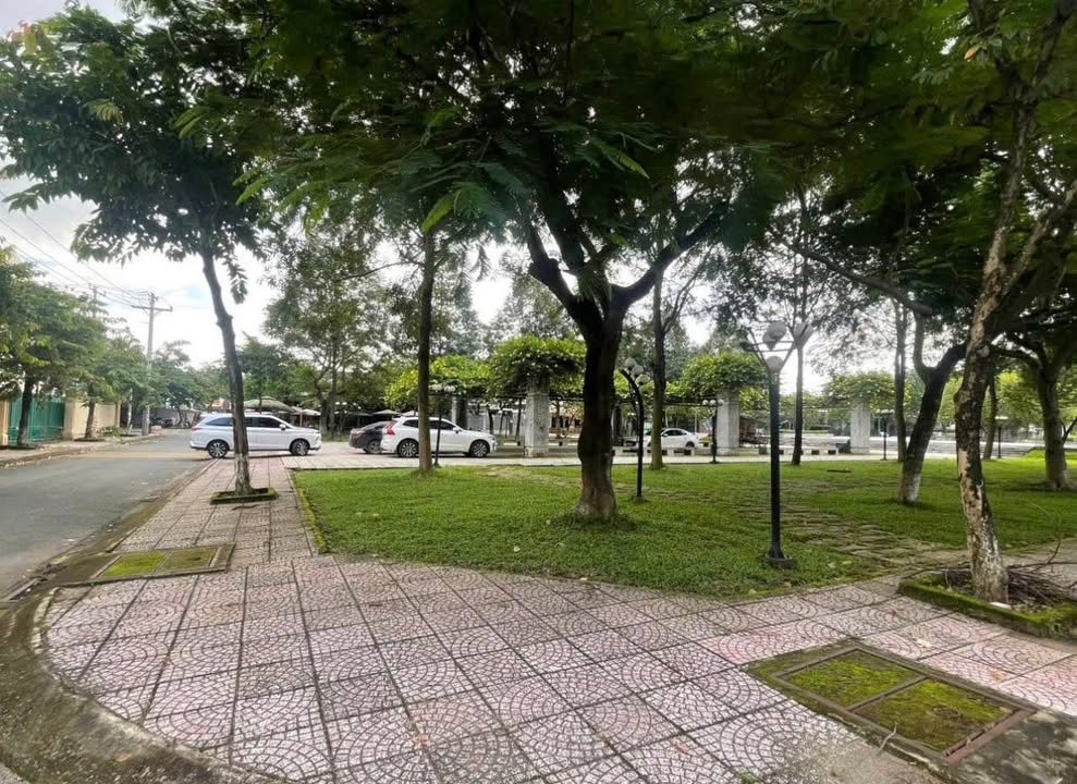 Đất nền Trảng Bom 260m² - Đối diện công viên, sổ hồng riêng