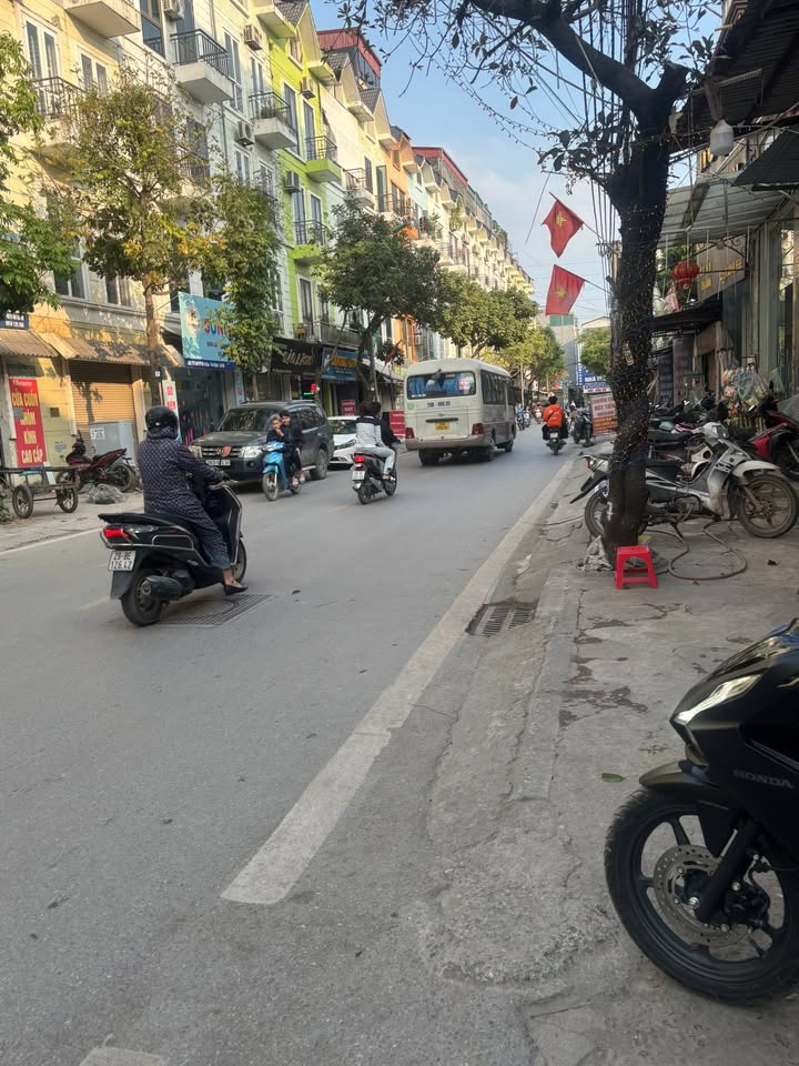 Mặt phố Đô Nghĩa Hà Đông 40m² - Kinh doanh đỉnh cao, ô tô đỗ cửa