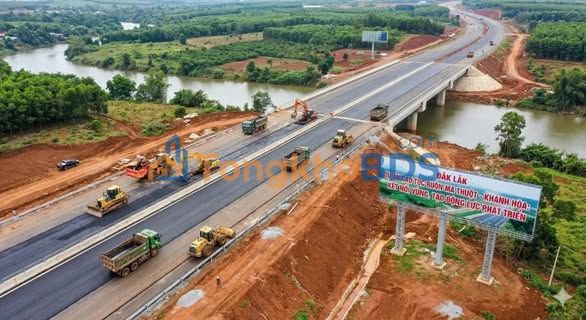 Bán Gấp 7 Sào Đất Hòa Phú, BMT - 1.4 Tỷ, Sổ Hồng Riêng, Cận Cao Tốc