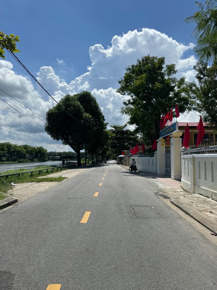 Mặt tiền kinh doanh Trần Nhật Duật TP Huế 128m² giá 5,xx tỷ - Đầu tư sinh lời ngay!