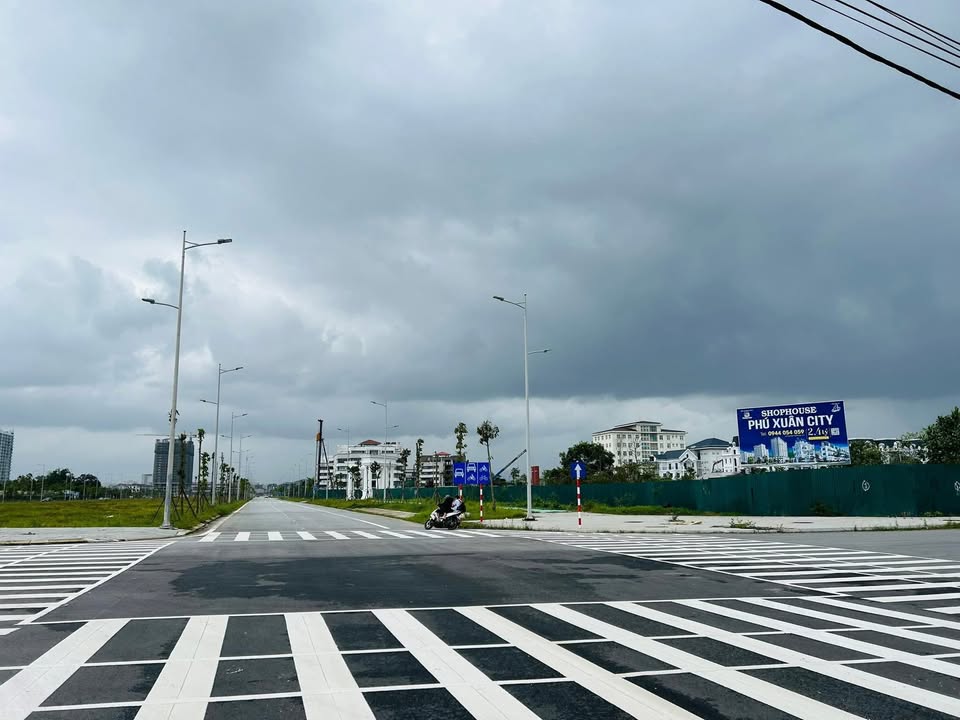 Đất nền 99m² Vỹ Dạ, Huế - Sổ hồng chính chủ, giá 2-3 tỷ