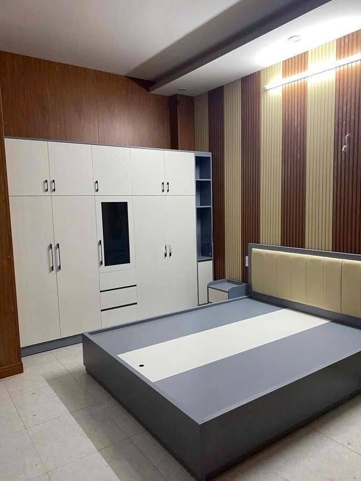 Nhà Cho Thuê Full Nội Thất 4PN 3 Lầu - Bình Tân 12.5 Triệu