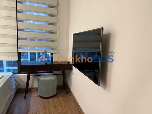 Cho thuê căn hộ 4PN Vinhomes Green Bay, Nam Từ Liêm - View triệu đô