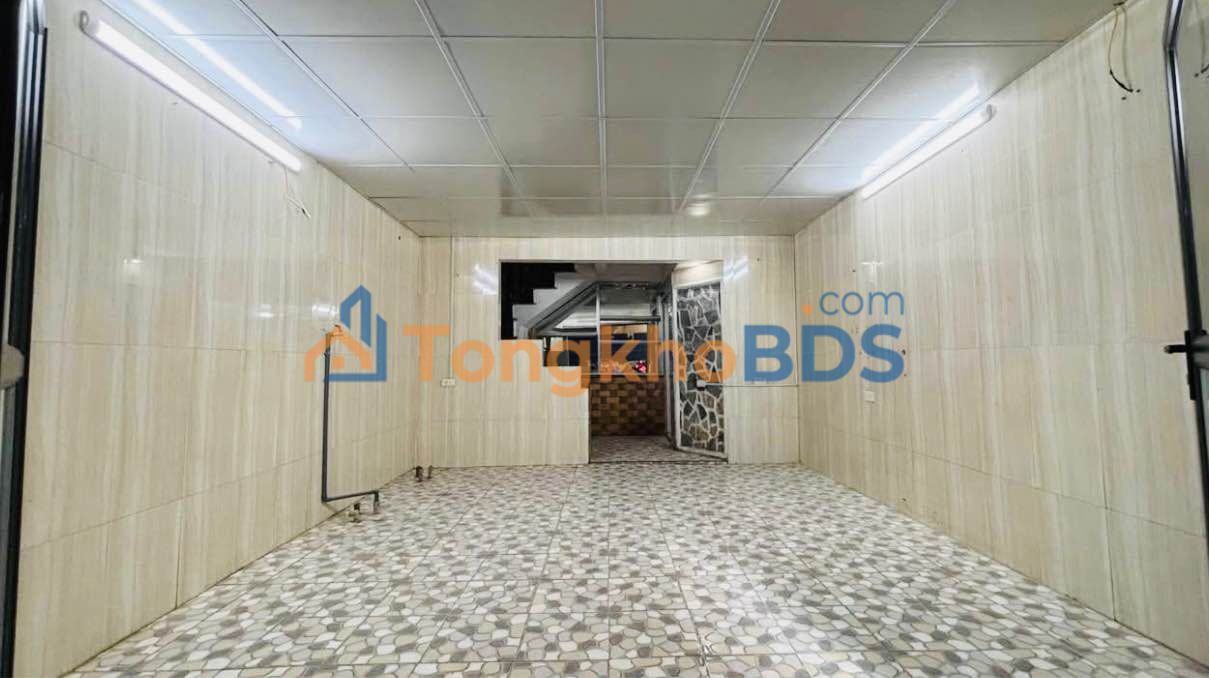 Cho thuê nhà Ngọc Lâm, Long Biên - 33m² x 4 tầng, giá 6.5 triệu/tháng