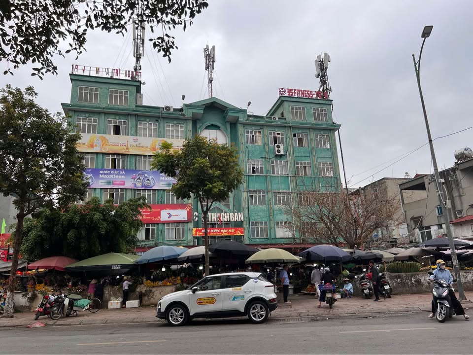 Nhà Mặt Phố Thạch Bàn, Long Biên 140m² - Kinh Doanh Đắc Lợi