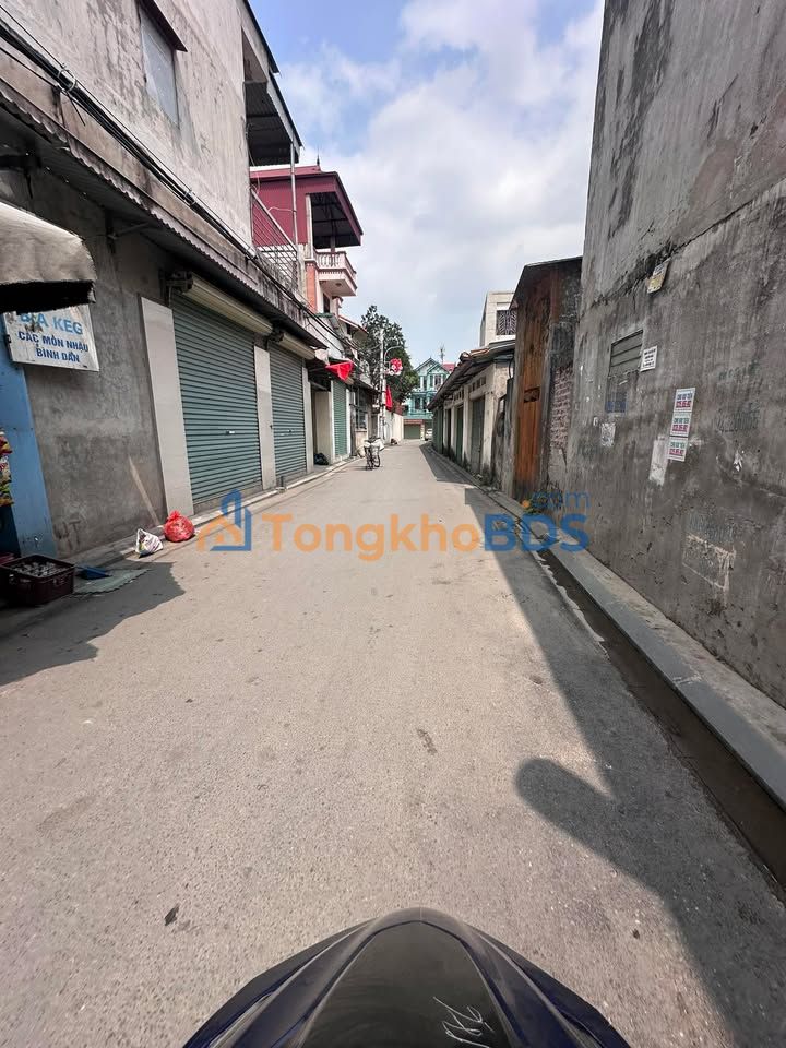 Đất 100m² Kim Chung, Đông Anh - Sổ đỏ 5 Tỷ, Ô tô vào nhà