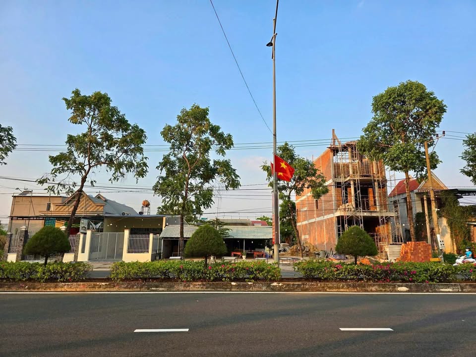 Đất Nền Mặt Tiền Hồ Xuân Hương, Đồng Xoài - 156m² Sổ Hồng Thổ Cư