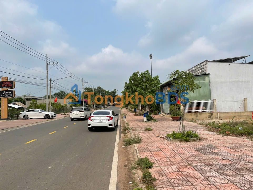 Đất Nền Mặt Tiền Kinh Doanh - Đường Đông Tây 1, TT Tân Khai, Hớn Quản - 200m²