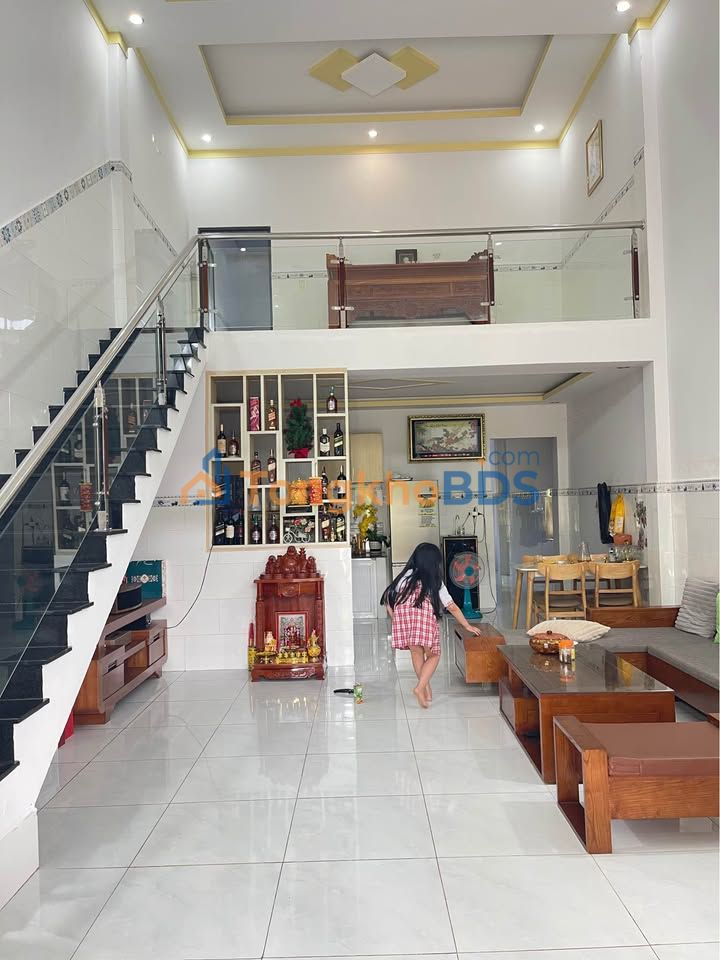 Nhà 105m² Ngay Ngã 3 Hùng Vương, Đồng Xoài - Giá 1.4 Tỷ