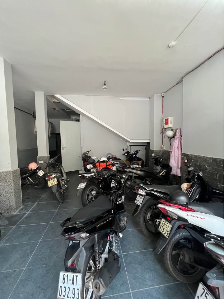 Bán Tòa Căn Hộ 80m² Trung Tâm Hải Châu, Đà Nẵng - Dòng Tiền 30 Triệu/Tháng