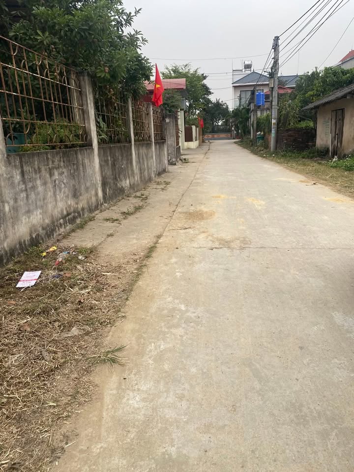 Bán Đất Gia Bình 97m² - Mặt Tiền Rộng 5m, Sổ Đỏ Sẵn Sàng