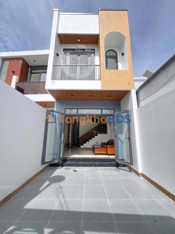 Nhà 1 Trệt 1 Lầu Mặt Tiền Đồng Khởi Biên Hòa - 1.9 Tỷ, Sổ Hồng Riêng