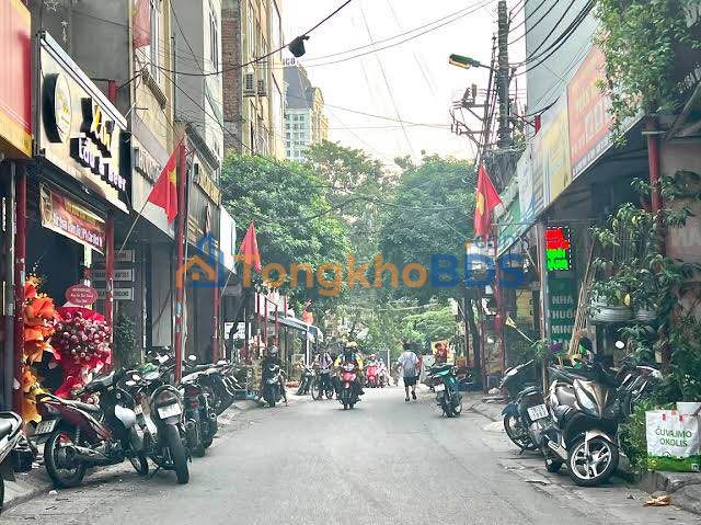 Bán Gấp Nhà Lô Góc Mỹ Đình 35m² x4 Tầng - Ngõ Thông Ô Tô Kinh Doanh Tốt