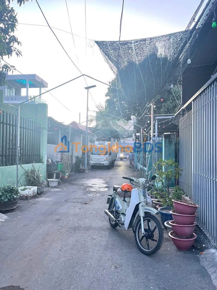 Nhà Phước Tỉnh Long Đất 110m² - Nhà Mới Đẹp, Gần Biển, 2.7 Tỷ