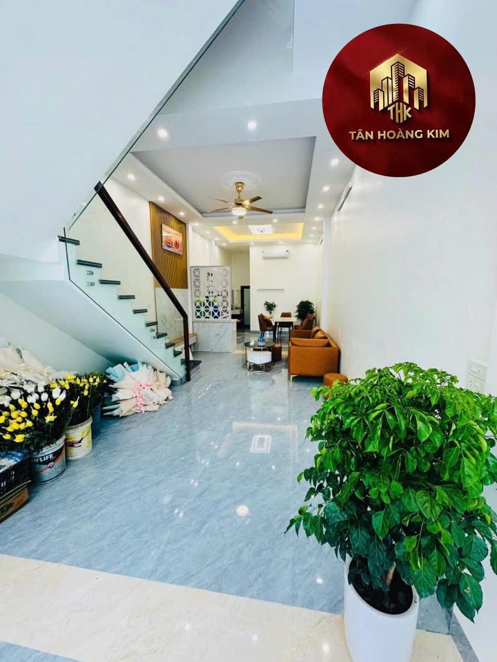 Nhà Chính Chủ 77.9m² Nguyễn Công Trứ - Ngay Chân Núi Cánh Diều