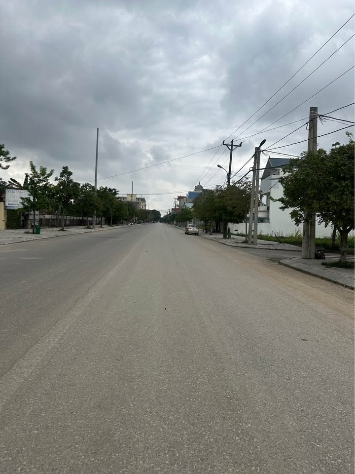 Đất nền Đầm Sen - Hoa Lư 85m² - Sổ đỏ sẵn sàng, giá dưới 4 tỷ