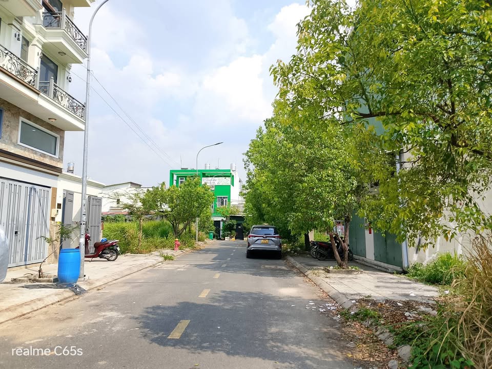 Đất Nền Hà Huy Giáp Q12 - 68m² - Sổ Hồng Riêng - Giá 4 Tỷ TL